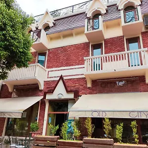 Hotel Old, Batumi